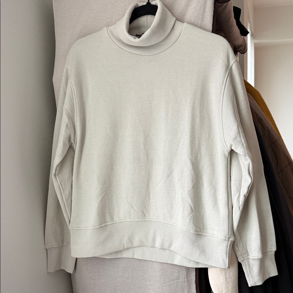 Brand new cream Zara sweater